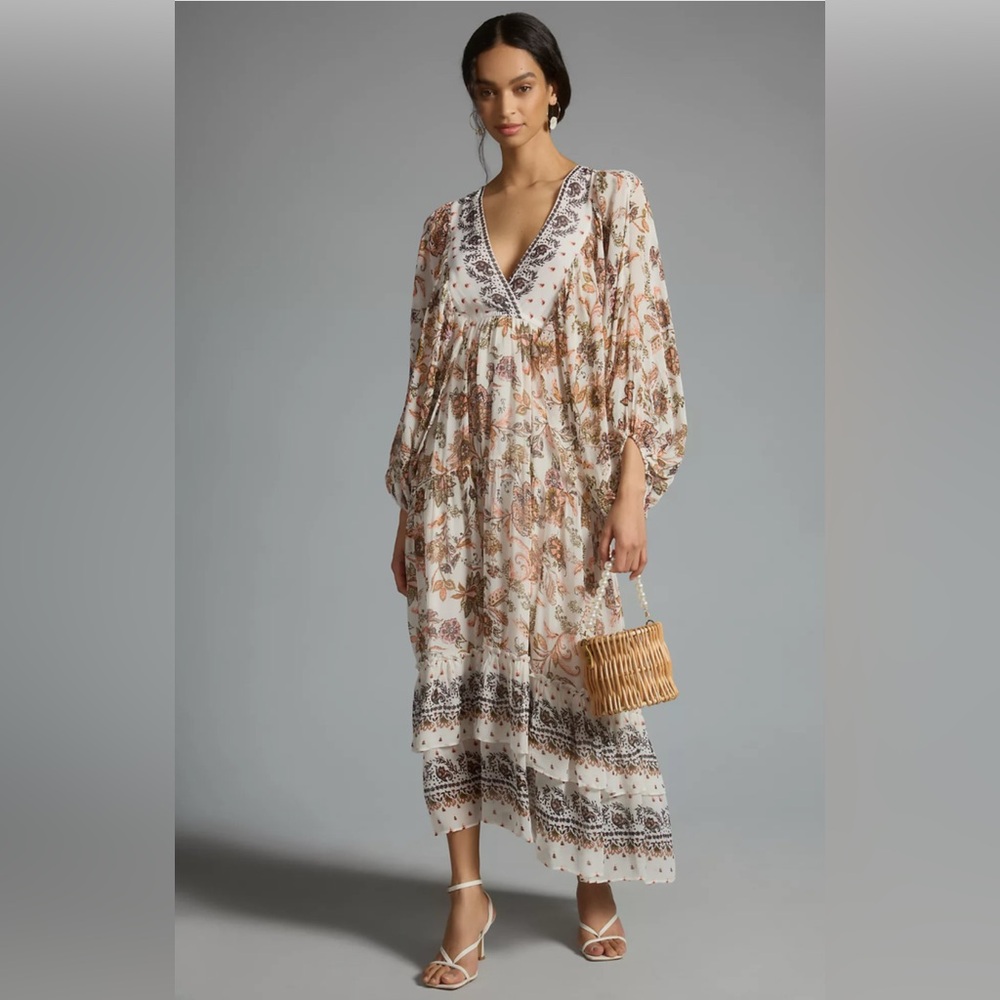 Anthropologie V-Neck Long-Sleeve Maxi Dress Size XS Neutral